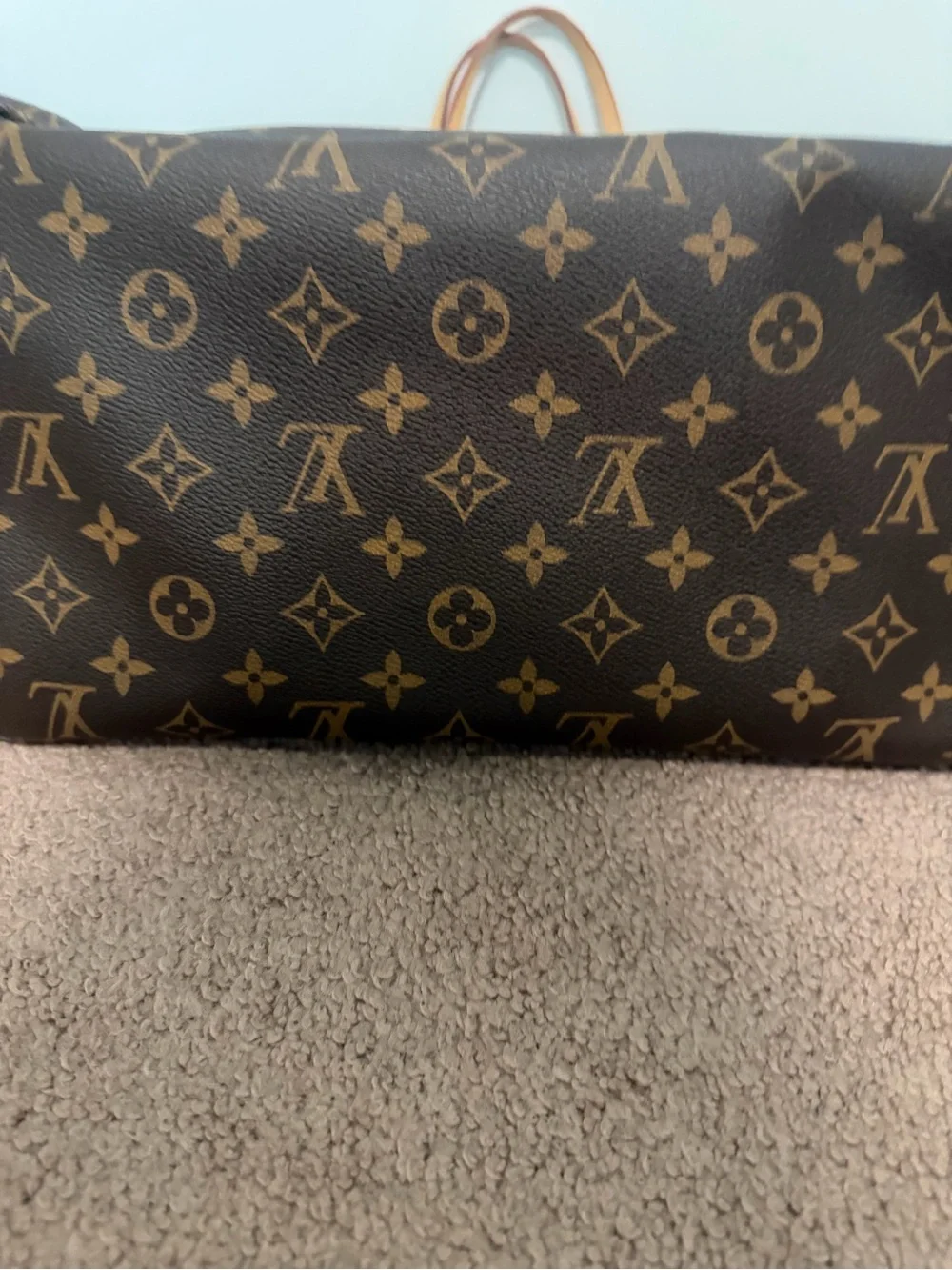 Louis Vuitton Monogram Neverfull Tote Bag in Brown with pouch and dust bag. NEW!